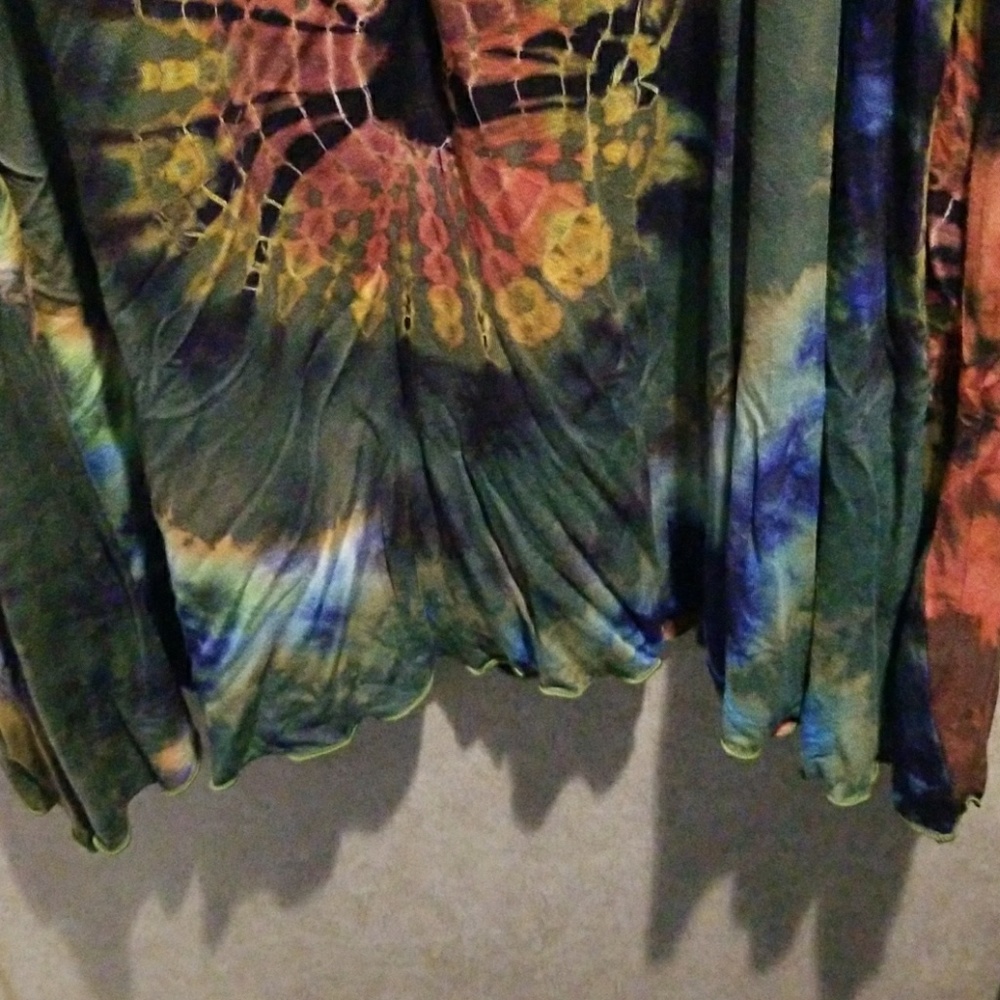 Dress - Picture 2 of 2